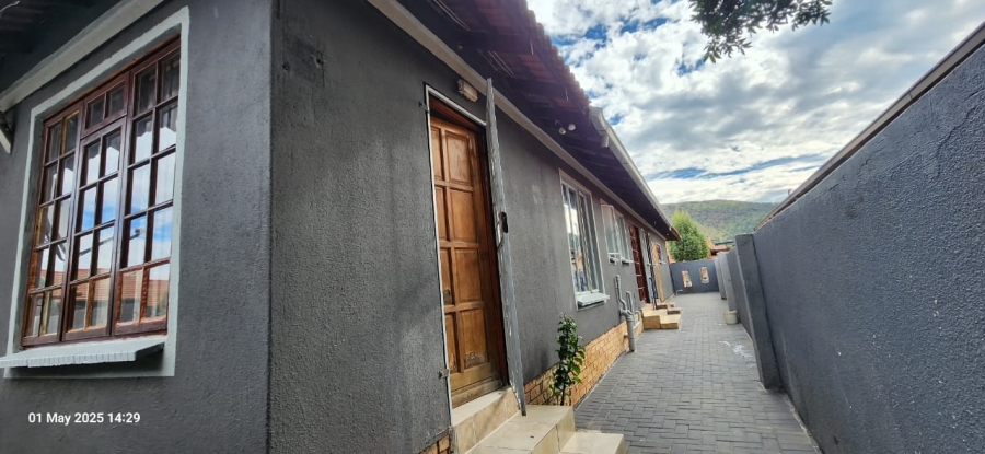 4 Bedroom Property for Sale in Tlhabane West North West